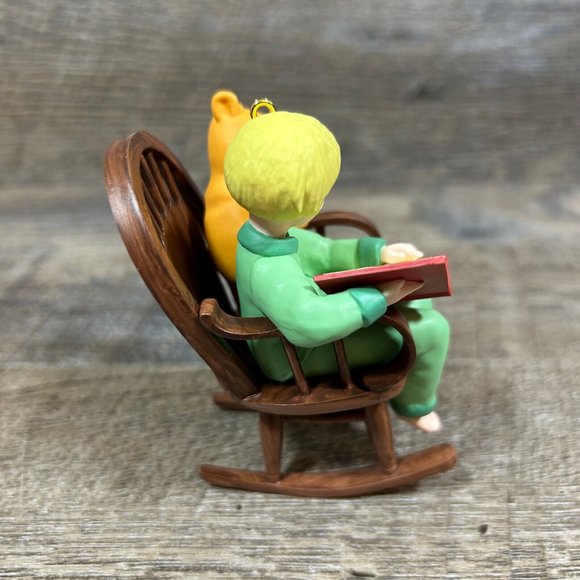 A Story For Pooh 2001 Hallmark Keepsake Christmas Ornament Christopher Robin #3 - Picture 6 of 9